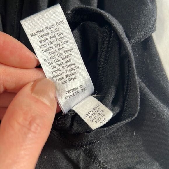 Athleta Black Short Sleeve Keyhole Back Activewear Top XXS - Picture 5 of 7